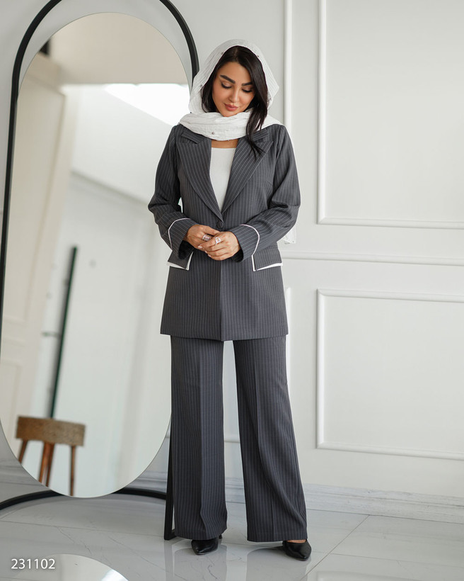 کت شلوار زنانه