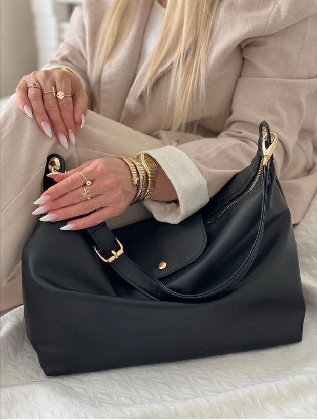 کیف مشکی اسپرت