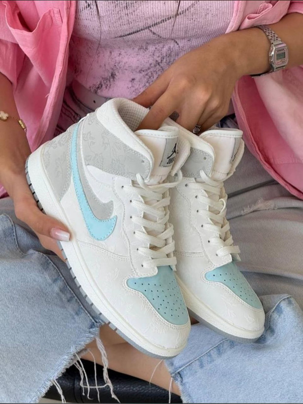 کتونی اسپرت دخترانه