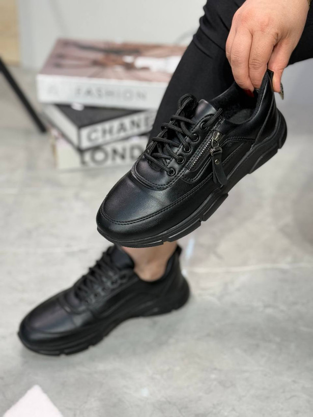 کتونی طبی دخترانه