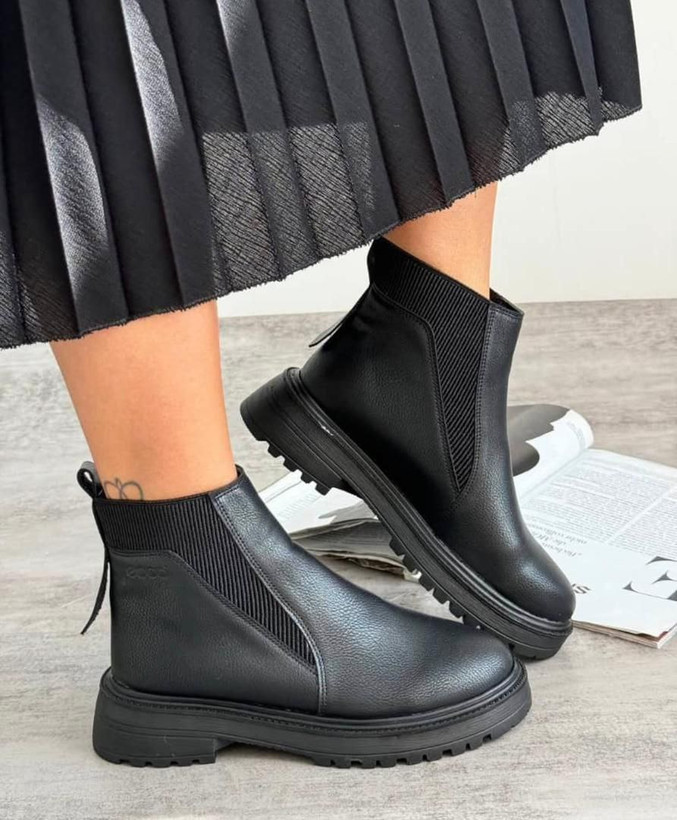 نیم بوت زنانه