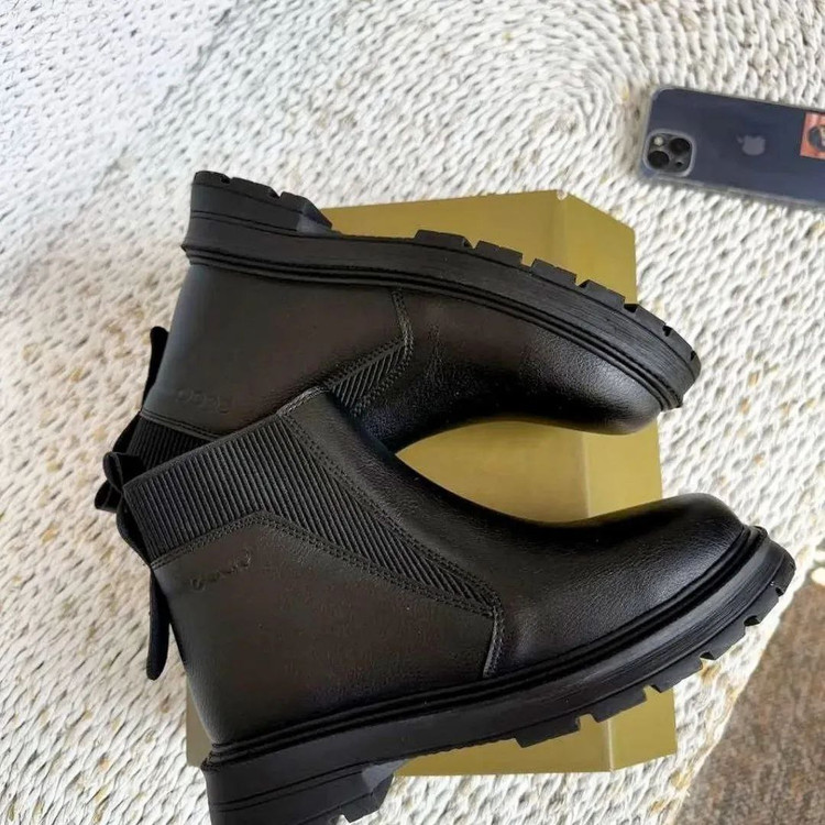 نیم بوت کلاسیک