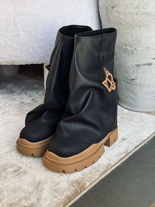 نیم بوت ولف