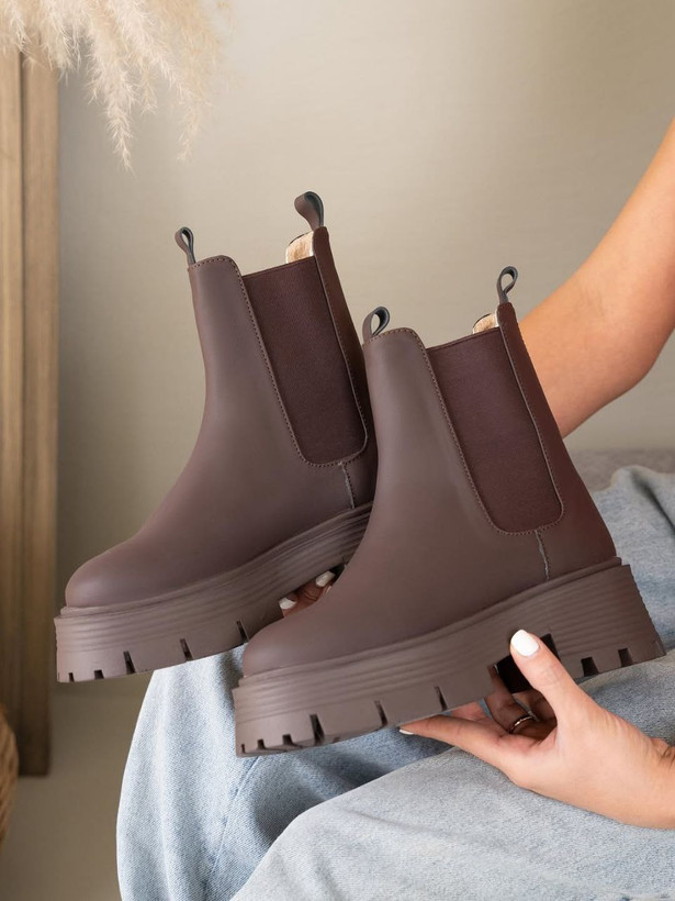 نیم بوت لژ ۷ سانت