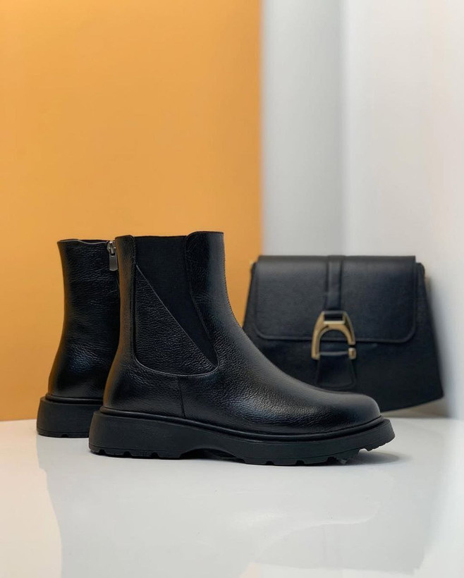 نیمبوت چرم زنانه راحت