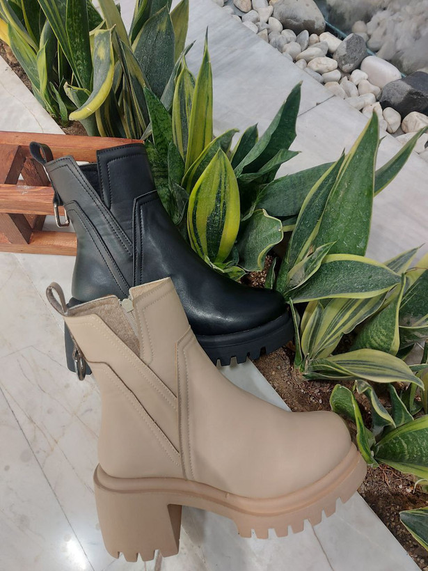 نیم بوت چرم اسپرت