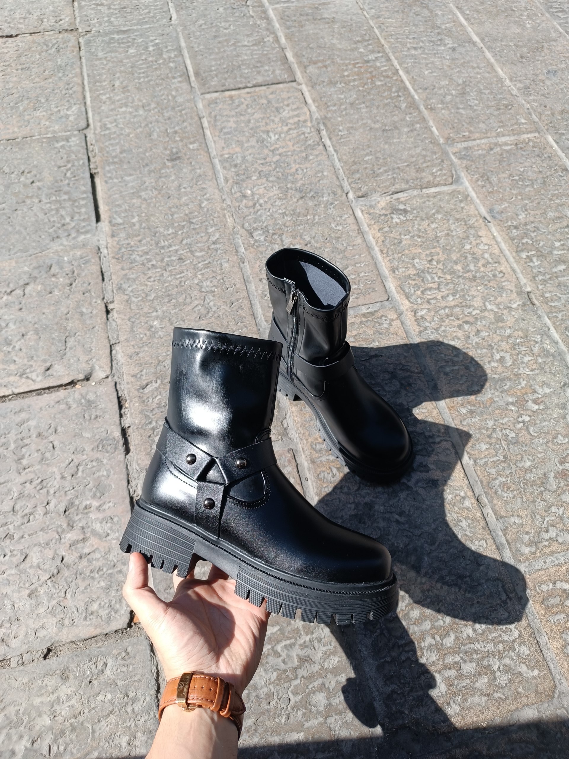 نیم بوت اسپرت