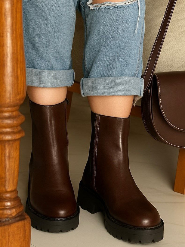 نیم بوت شیک قهوه ای