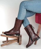 بوت قهوهای زنانه