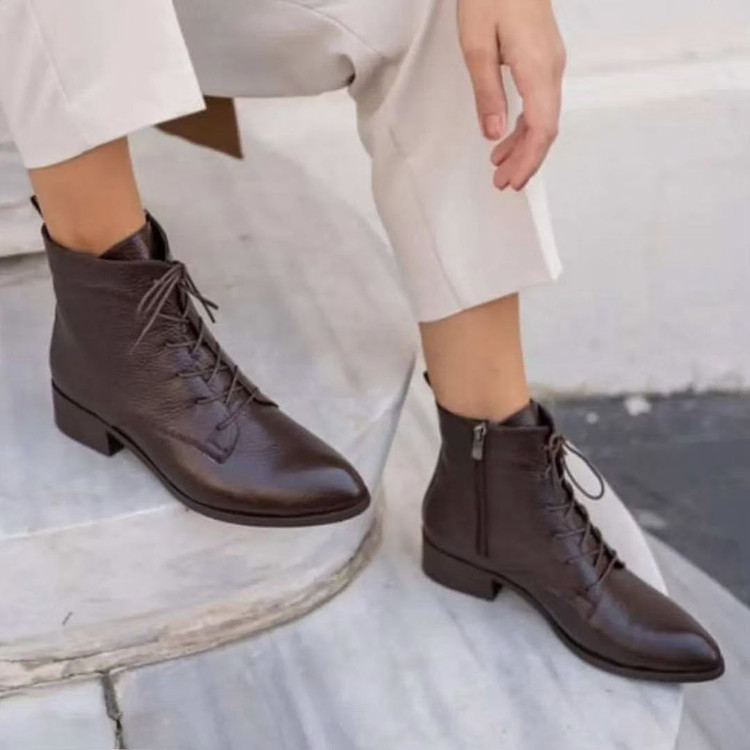 بوت قهوه ای زنانه