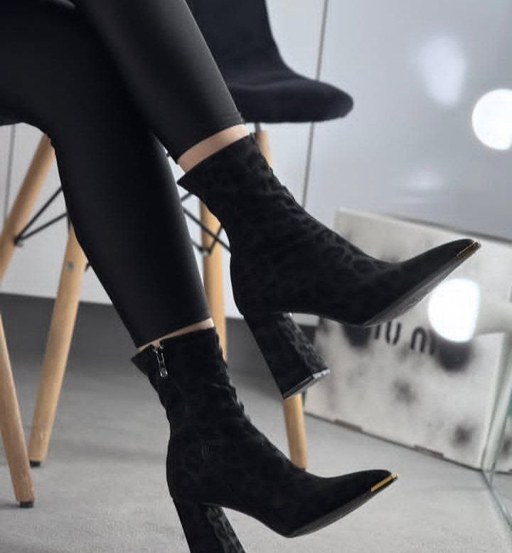 بوت استرچ پلنگی مشکی