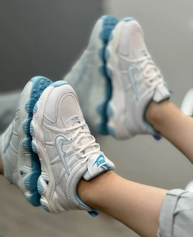 کتونی سفید زنانه