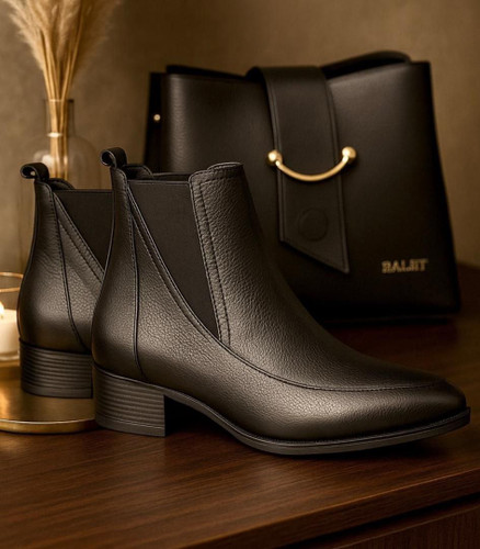 نیم بوت چرم