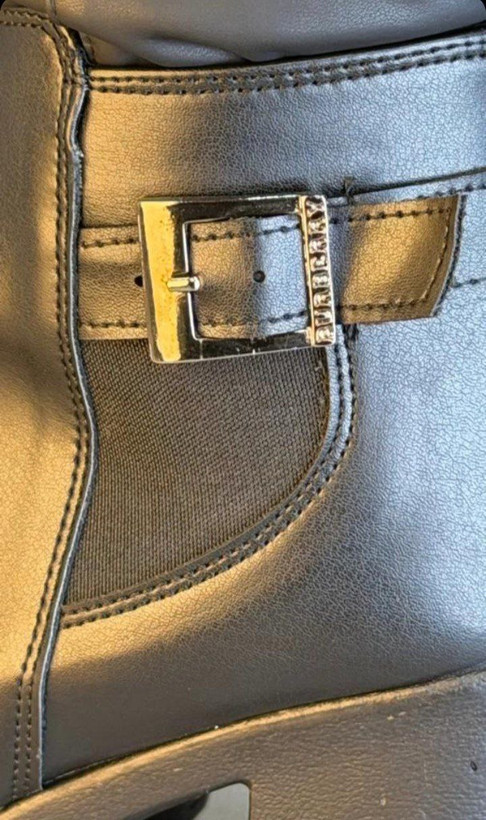 نیم بوت سگک دار