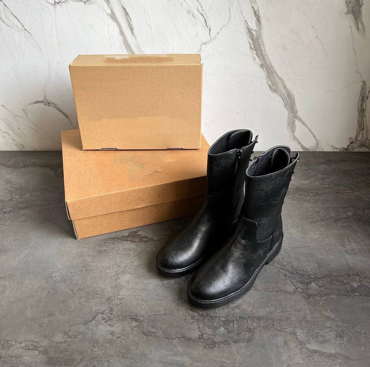 نیم بوت چرم مشکی