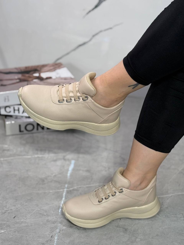 کتونی چرم دخترامه