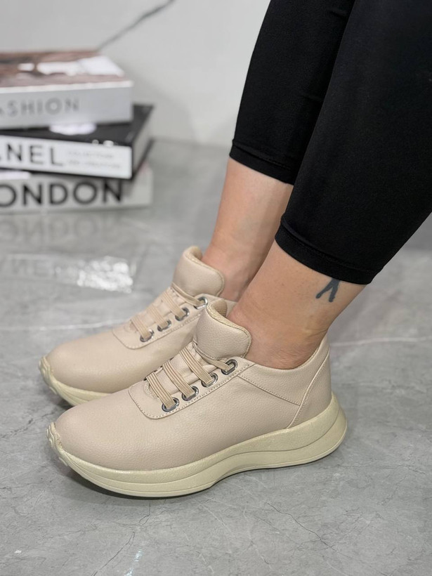 کتونی طبی دخترانه