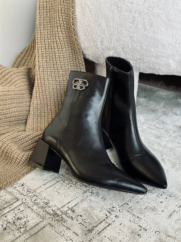 نیم بوت مجلسی