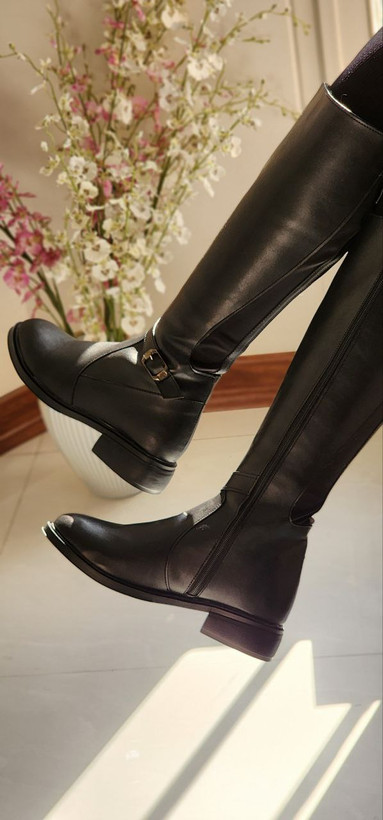 بوت دخترانه