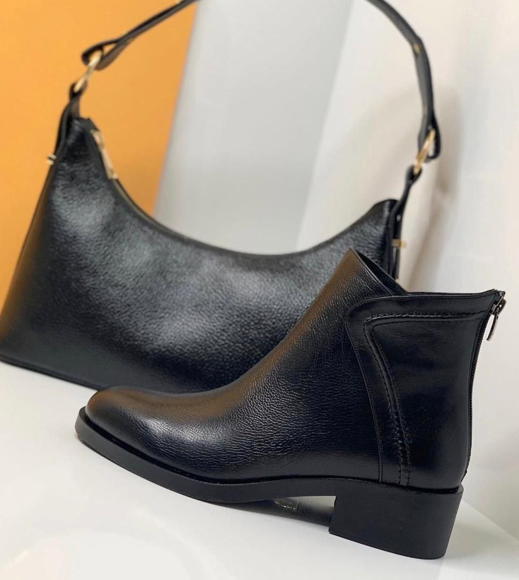 نیمبوت معلمی