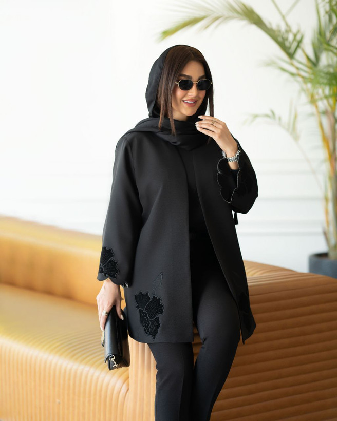 مانتو کوتاه