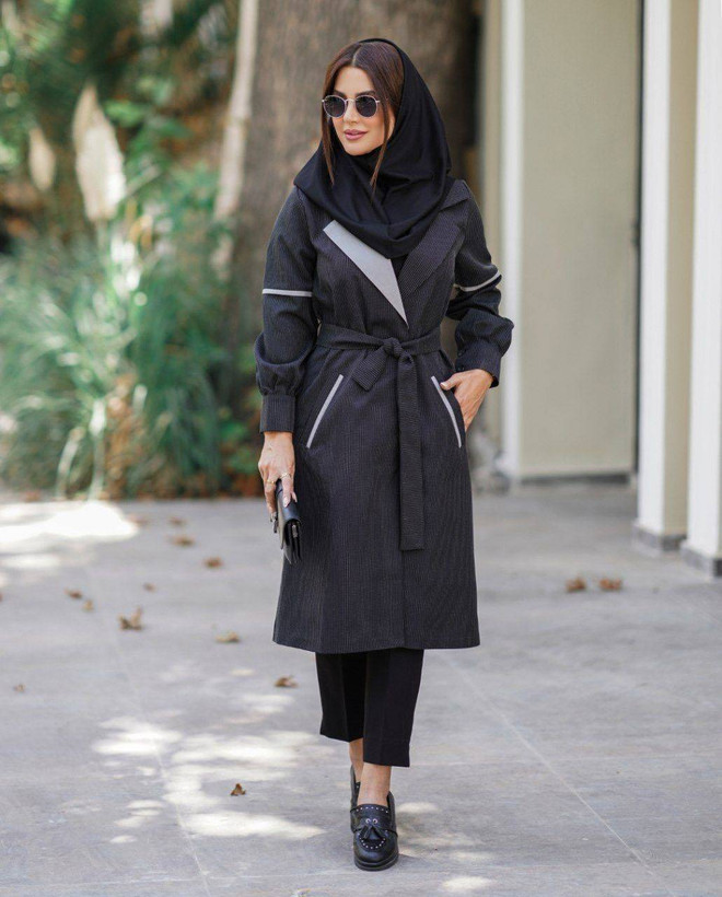 مانتو دانشجوی اداری